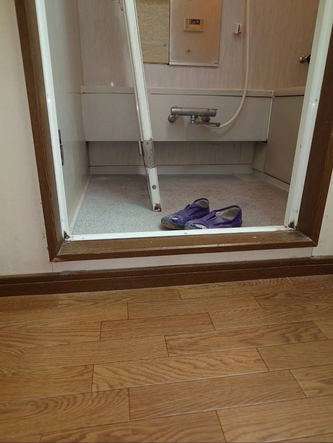 足立区　お風呂リフォーム  リクシル　リノビオV